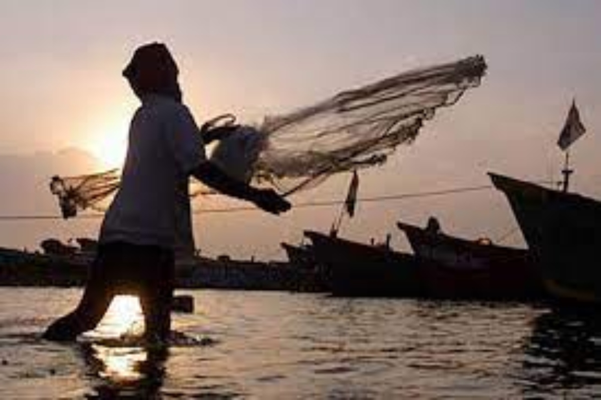 ON PLEA TO STAY BAN ON USE OF PURSE SEINE NETS FOR FISHING IN